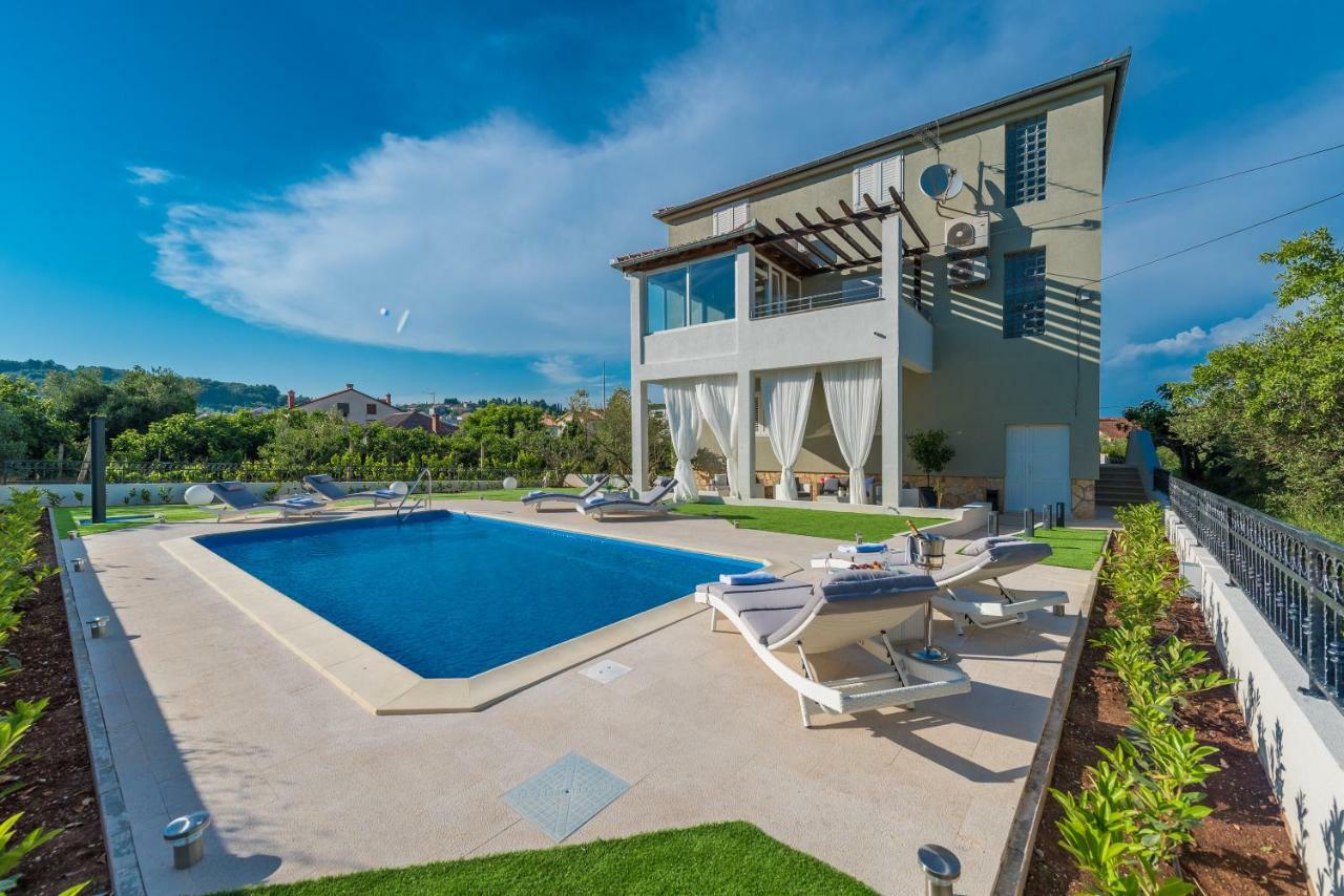 Apartments Very Good Life Preko Exterior photo